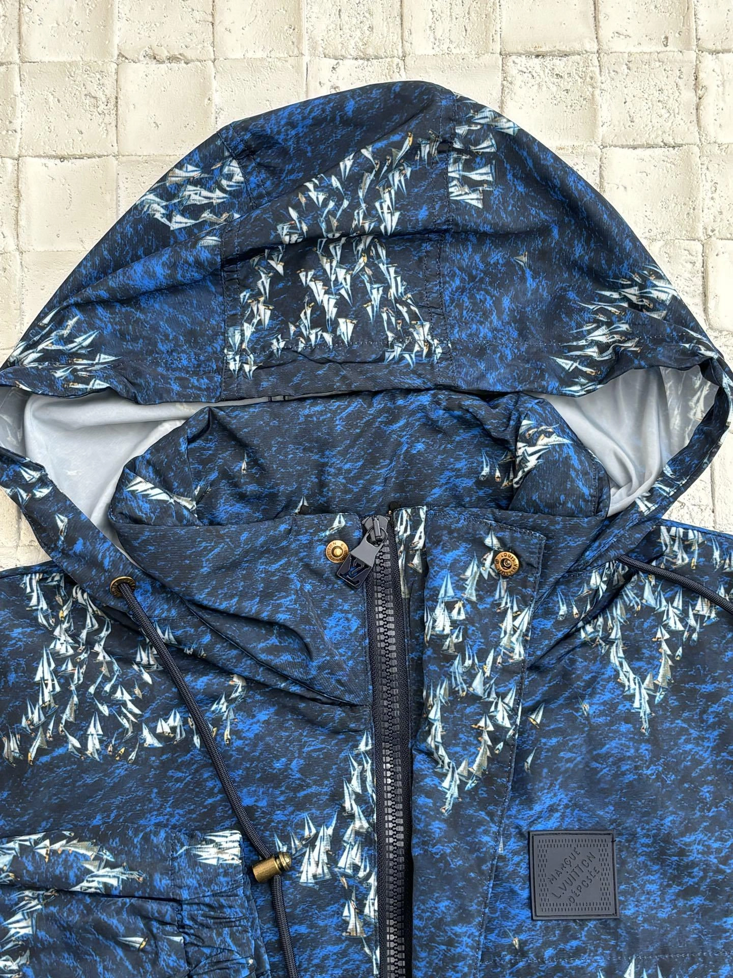 wg.luxury- 8V oversize item:E-F363F1133